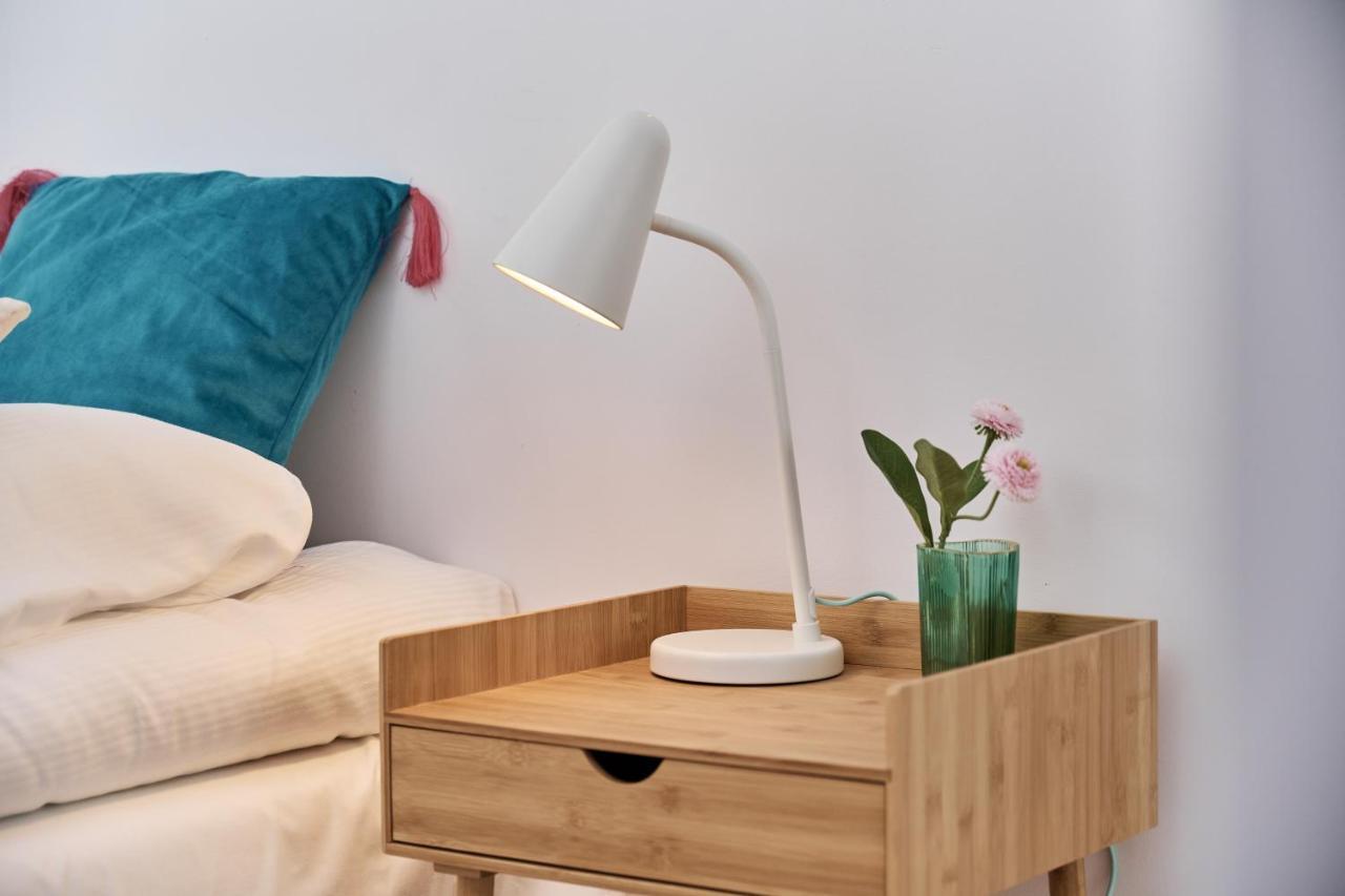 Apartment Wichrowa With Free Garage Wroclaw By Noclegi Renters 外观 照片