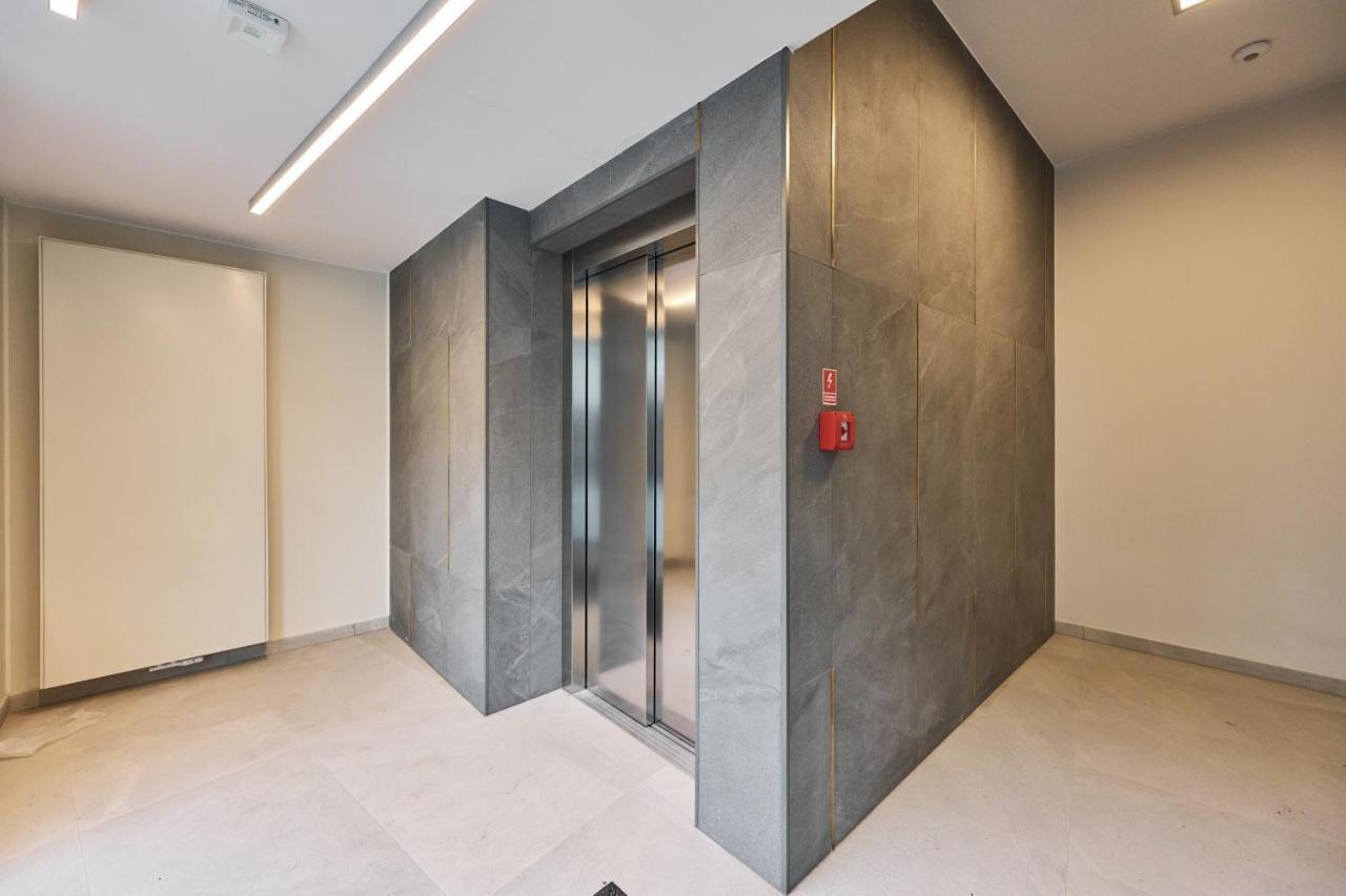 Apartment Wichrowa With Free Garage Wroclaw By Noclegi Renters 外观 照片