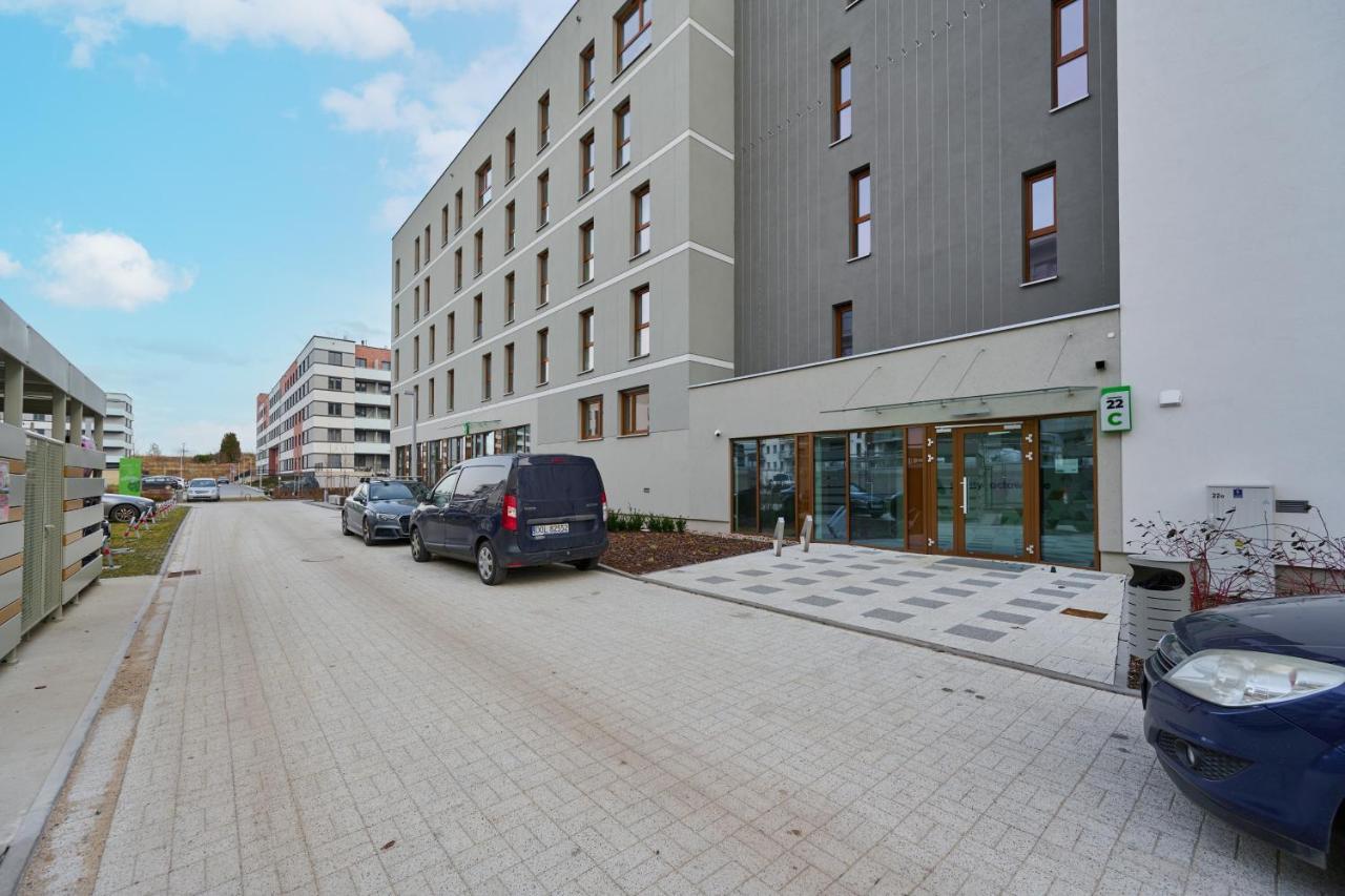 Apartment Wichrowa With Free Garage Wroclaw By Noclegi Renters 外观 照片